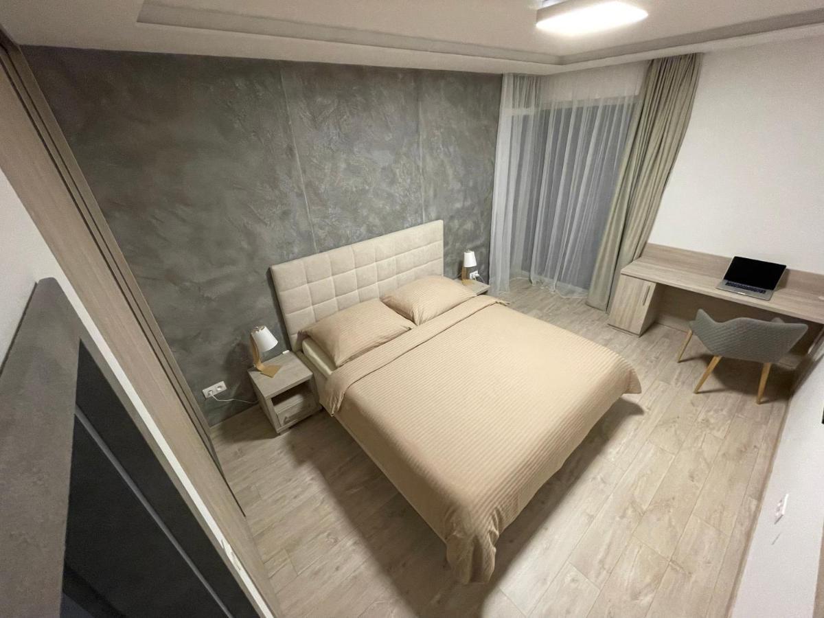 Greenbay Apartment With Free Parking Trenčín Buitenkant foto